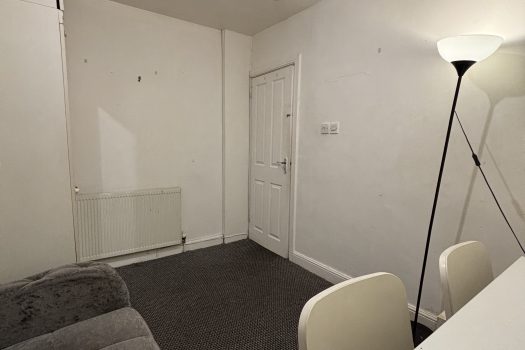 1 Bedroom Flat in Ward End, Saint Agathas Road, B8
